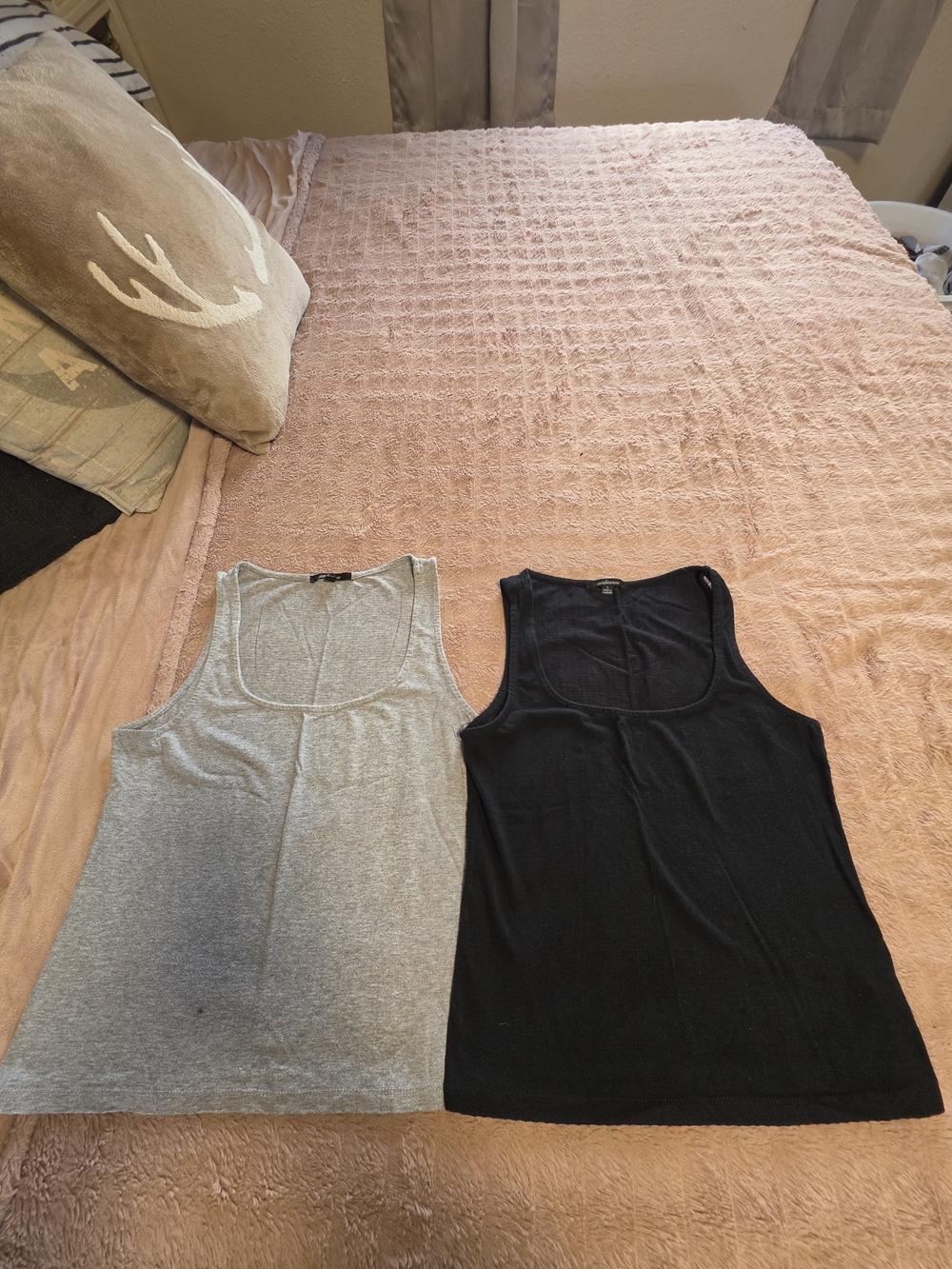 Ambiance Scoop Neck Tank Tops - Black and Gray